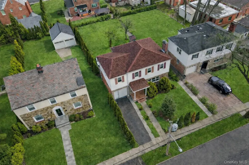135 Midland Terrace Yonkers NY 10704