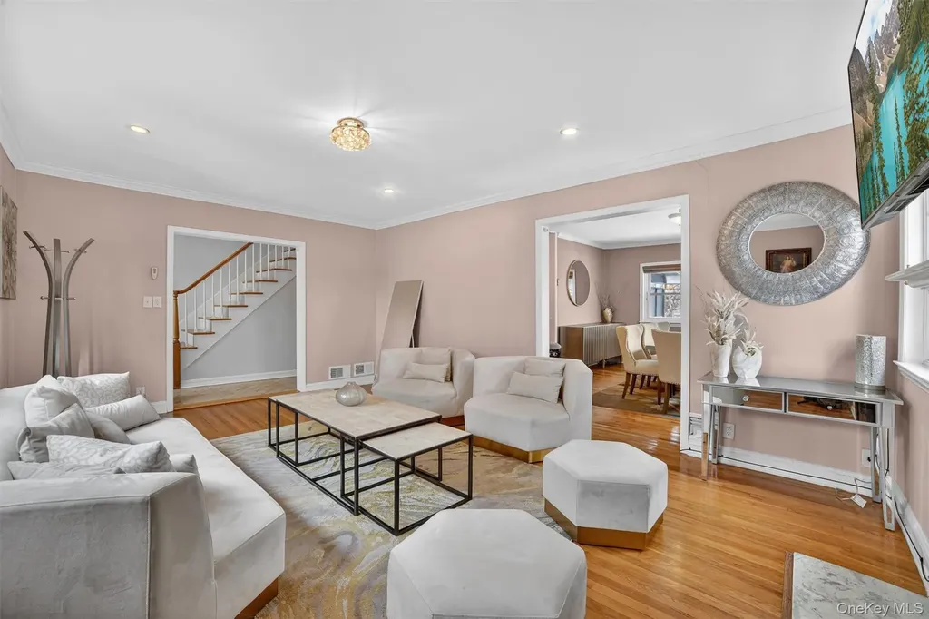 135 Midland Terrace Yonkers NY 10704