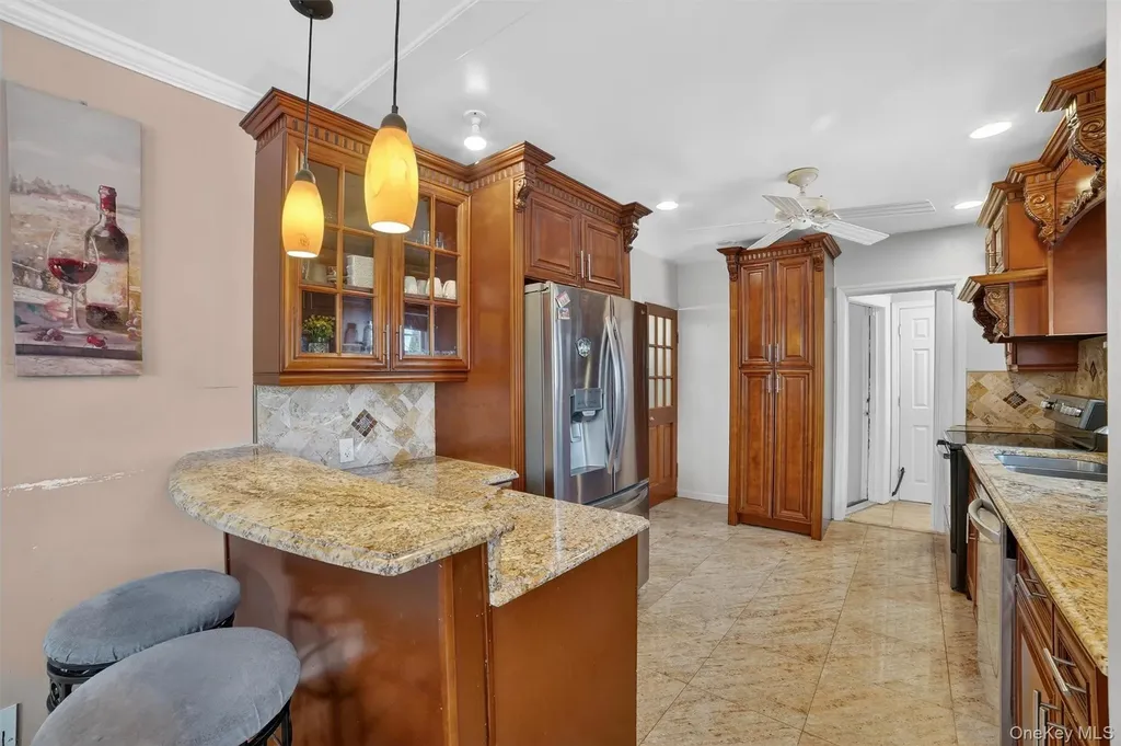 135 Midland Terrace Yonkers NY 10704