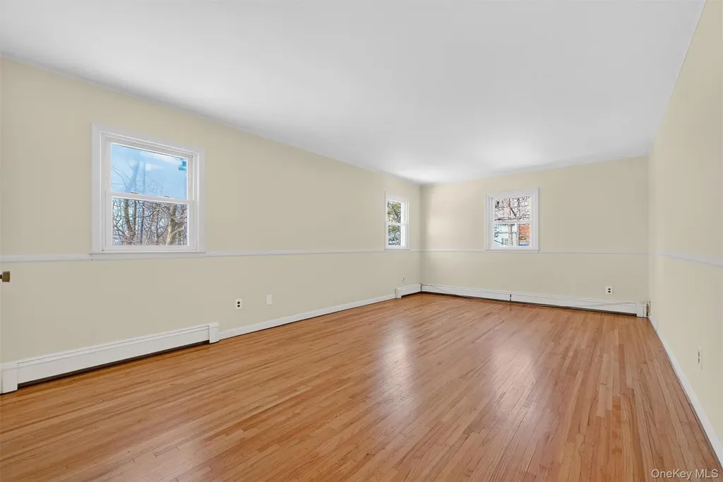 6 Londonderry Lane Somers NY 10589