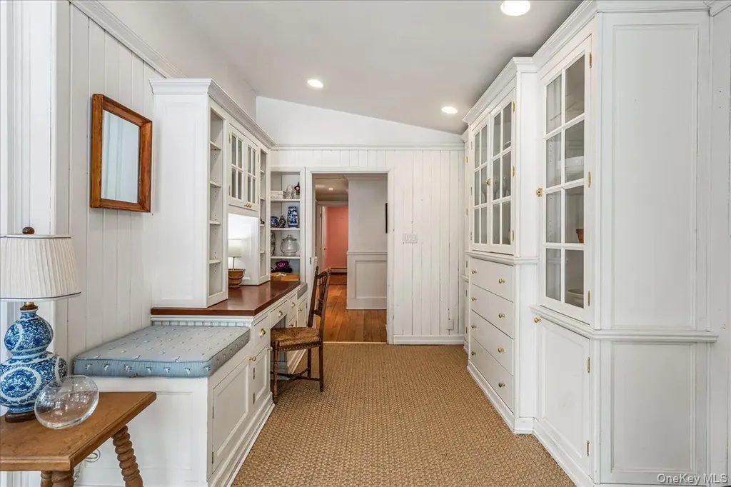 20 Harborview Drive Northport NY 11768
