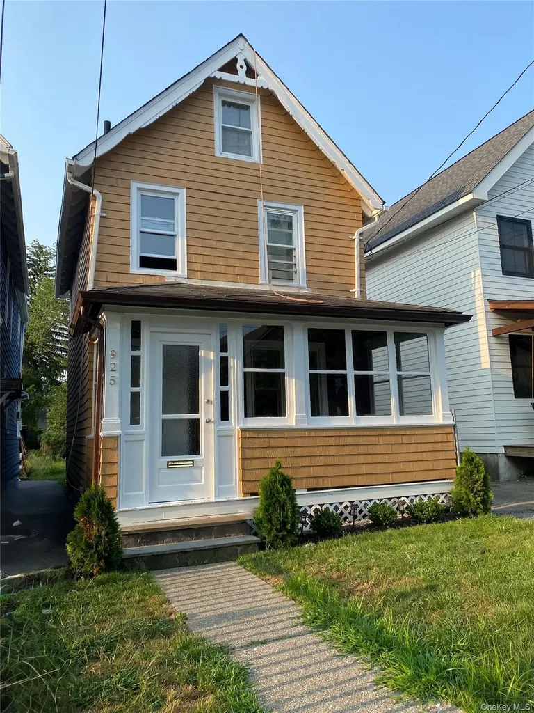 925 Constant Avenue Peekskill NY 10566
