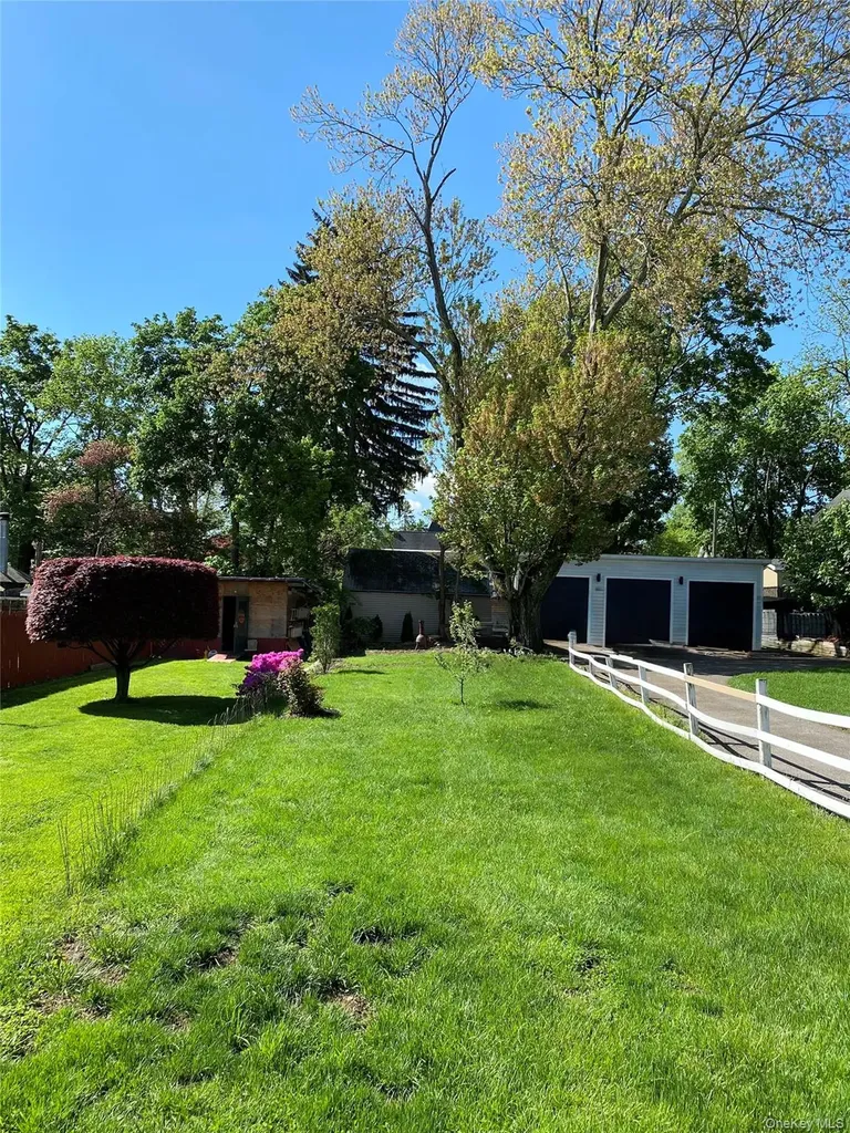 925 Constant Avenue Peekskill NY 10566