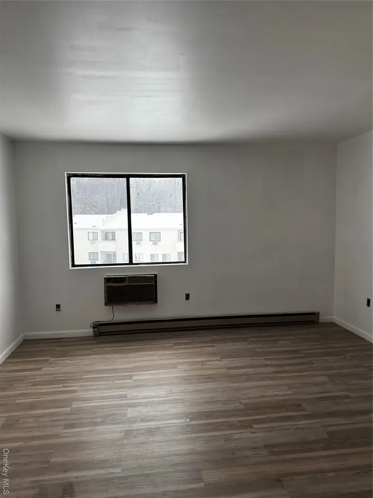 14 Scarborough Lane Wappingers Falls NY 12590
