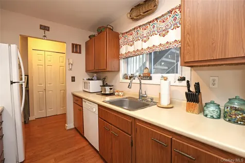 81 Sterling Street Beacon NY 12508
