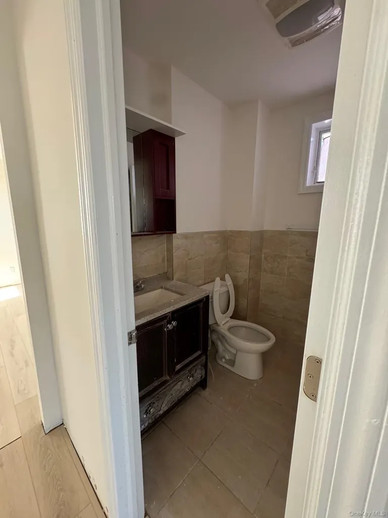 149-07 14 Avenue Whitestone NY 11357