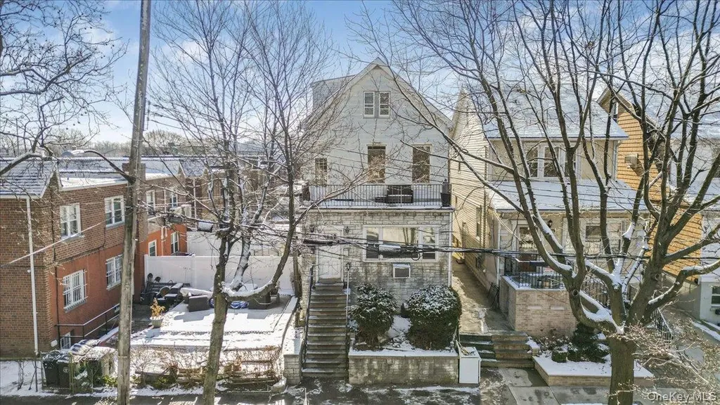 3076 Lasalle Avenue Bronx NY 10461