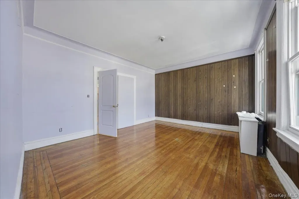 3076 Lasalle Avenue Bronx NY 10461