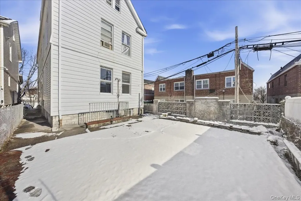 3076 Lasalle Avenue Bronx NY 10461