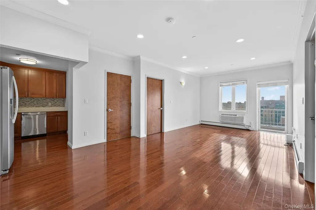 149-06 Northern Boulevard Flushing NY 11354