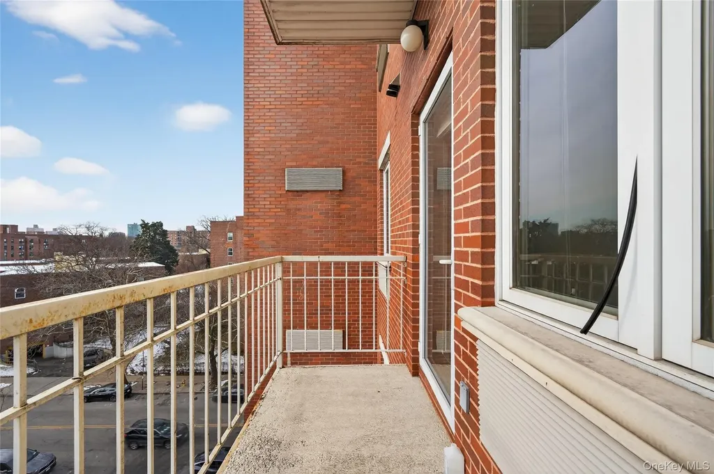 149-06 Northern Boulevard Flushing NY 11354