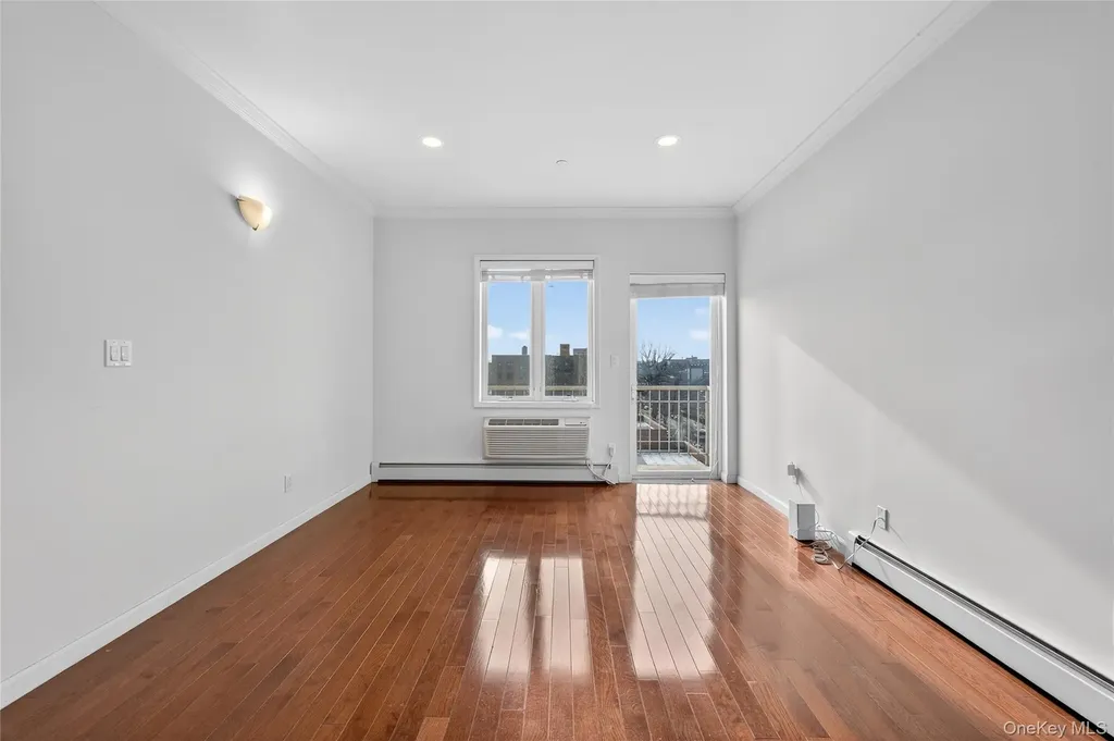 149-06 Northern Boulevard Flushing NY 11354