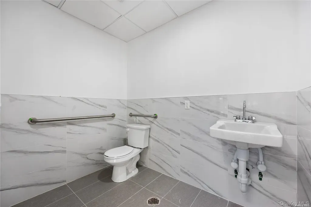 133-20 41st Road Flushing NY 11355