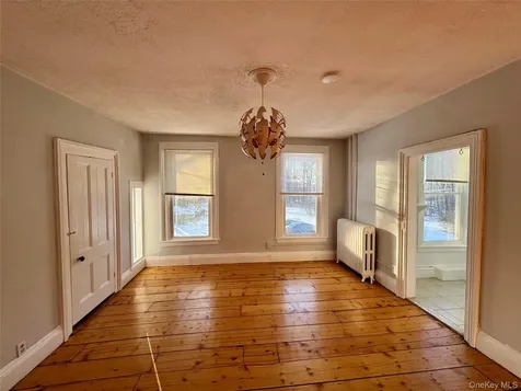 1860 E Main Street Mohegan Lake NY 10547