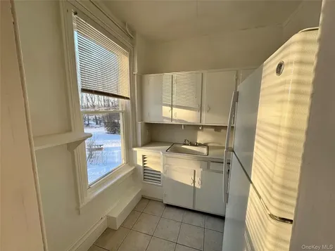 1860 E Main Street Mohegan Lake NY 10547