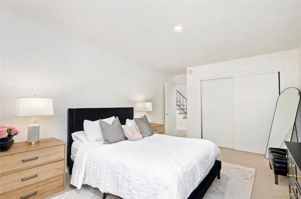 24 N Quarter Road Westhampton NY 11977