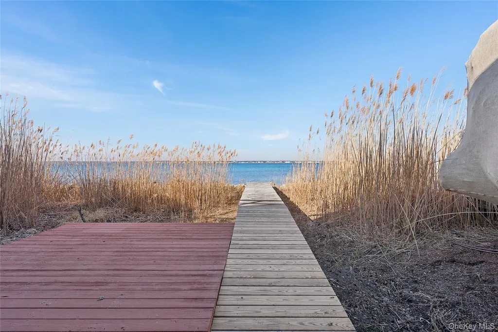 626 Dune Road Westhampton NY 11978