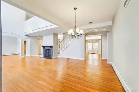 49 Helms Hill Road Washingtonville NY 10992