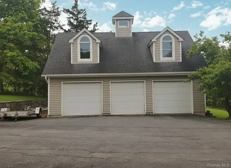 49 Helms Hill Road Washingtonville NY 10992