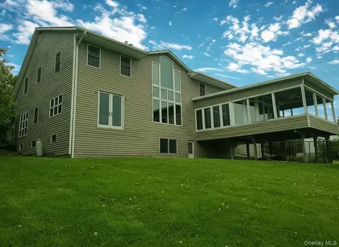 49 Helms Hill Road Washingtonville NY 10992
