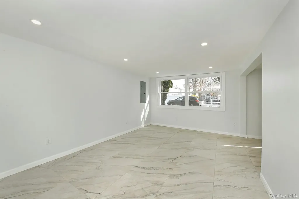 45 Crown Avenue Huntington NY 11743