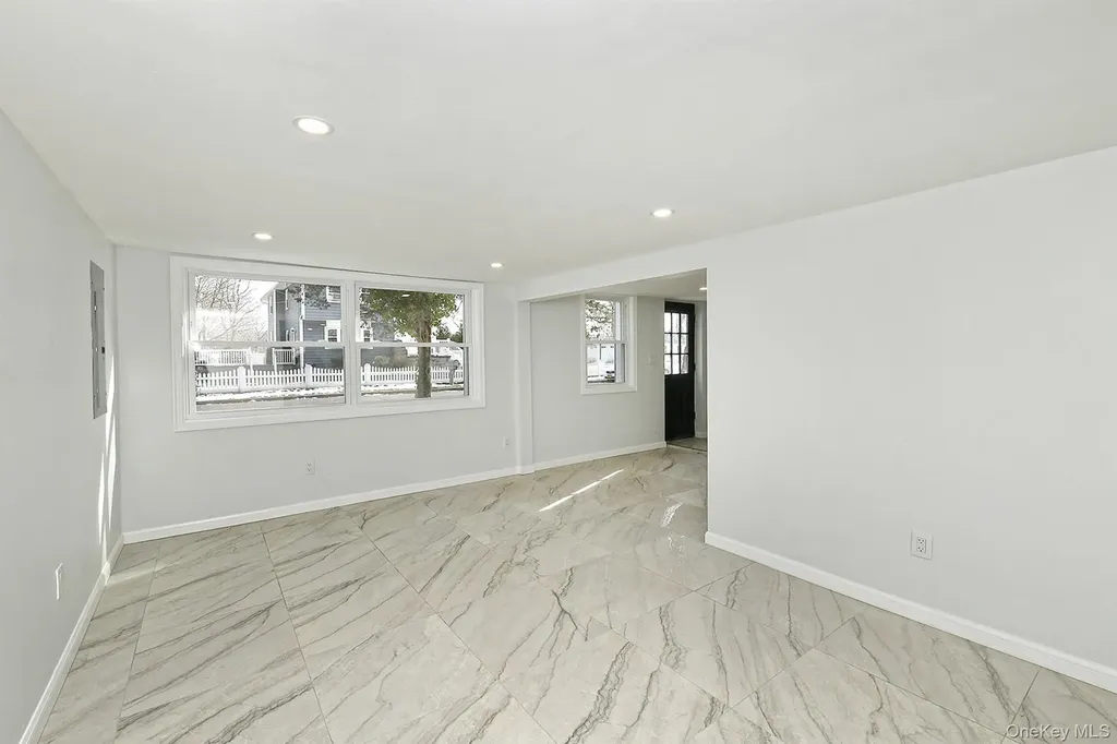 45 Crown Avenue Huntington NY 11743