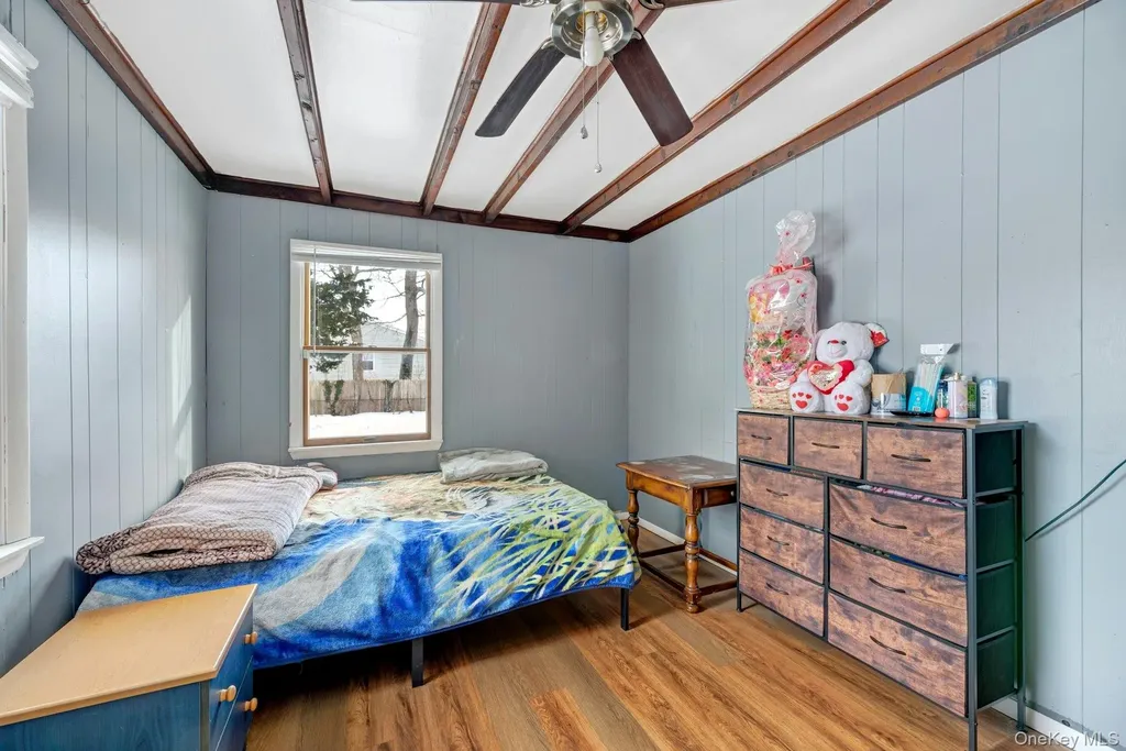 32 Stackyard Drive Mastic Beach NY 11951