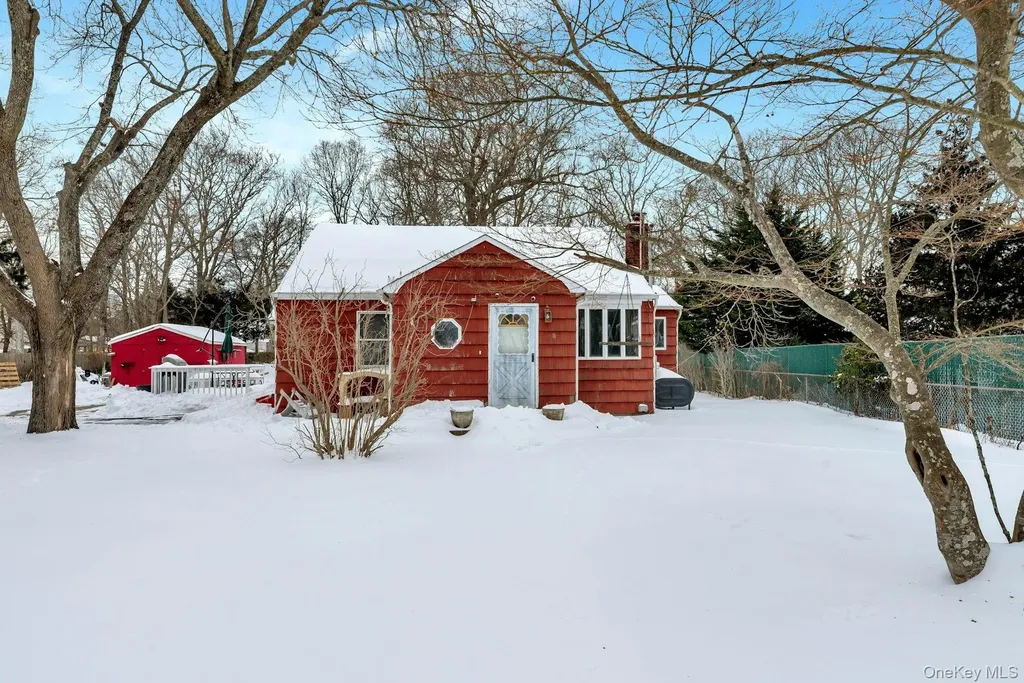 32 Stackyard Drive Mastic Beach NY 11951