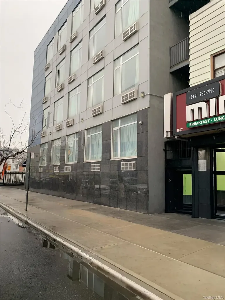 1697 E New York Avenue Brooklyn NY 11212