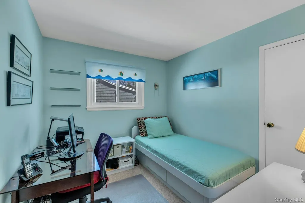 238 Loop Drive Sayville NY 11782
