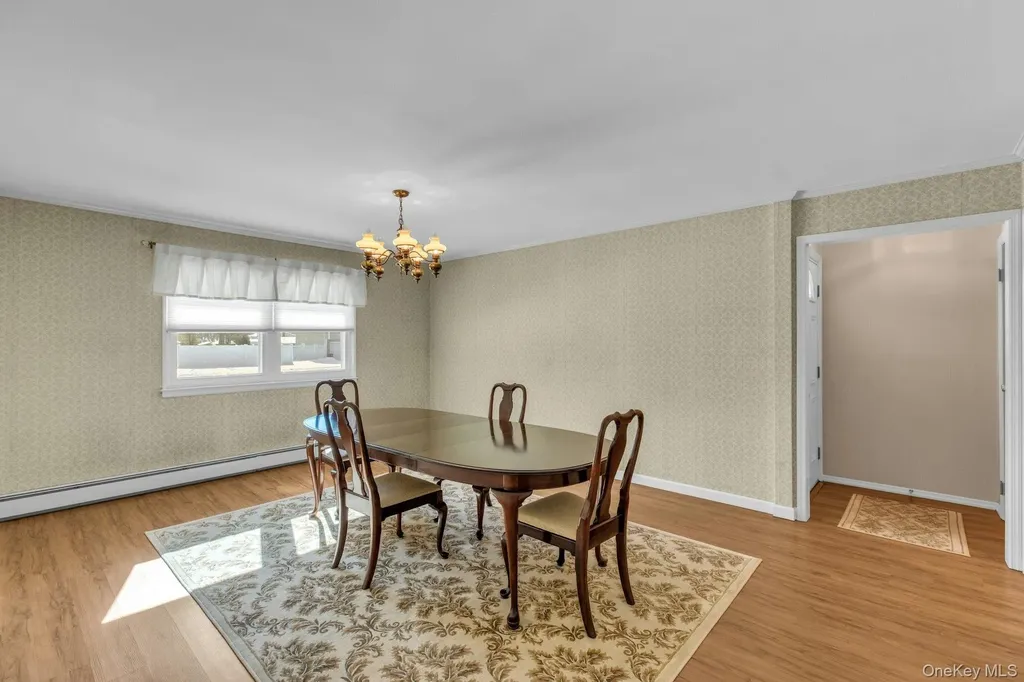 238 Loop Drive Sayville NY 11782