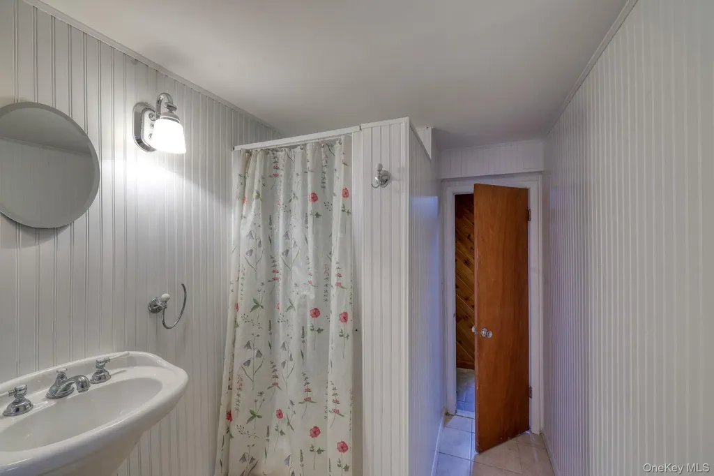 205 Beach Drive Mahopac NY 10541