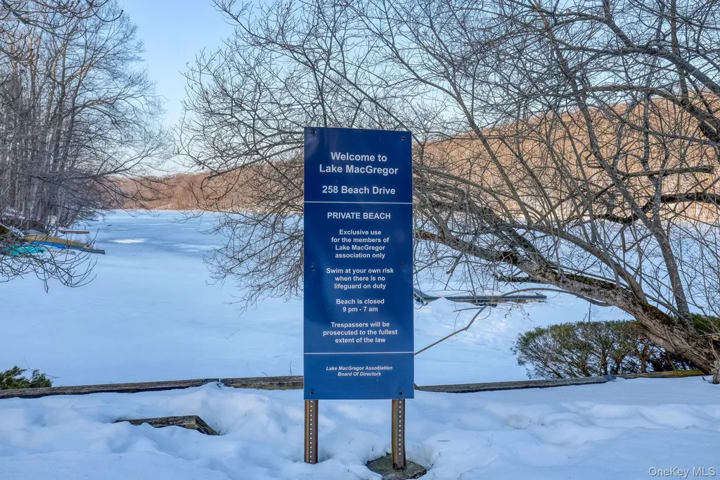 205 Beach Drive Mahopac NY 10541