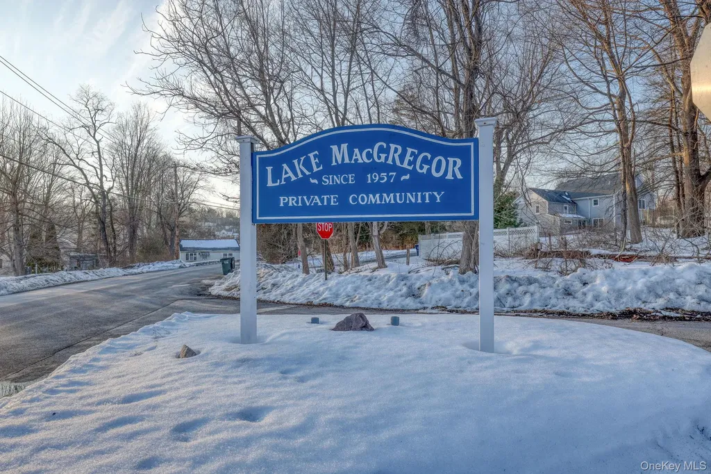 205 Beach Drive Mahopac NY 10541