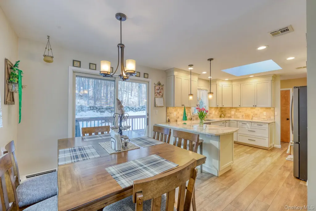 205 Beach Drive Mahopac NY 10541