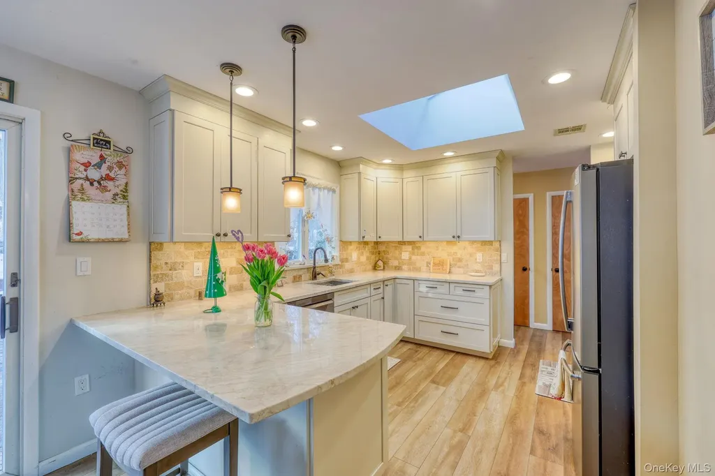205 Beach Drive Mahopac NY 10541