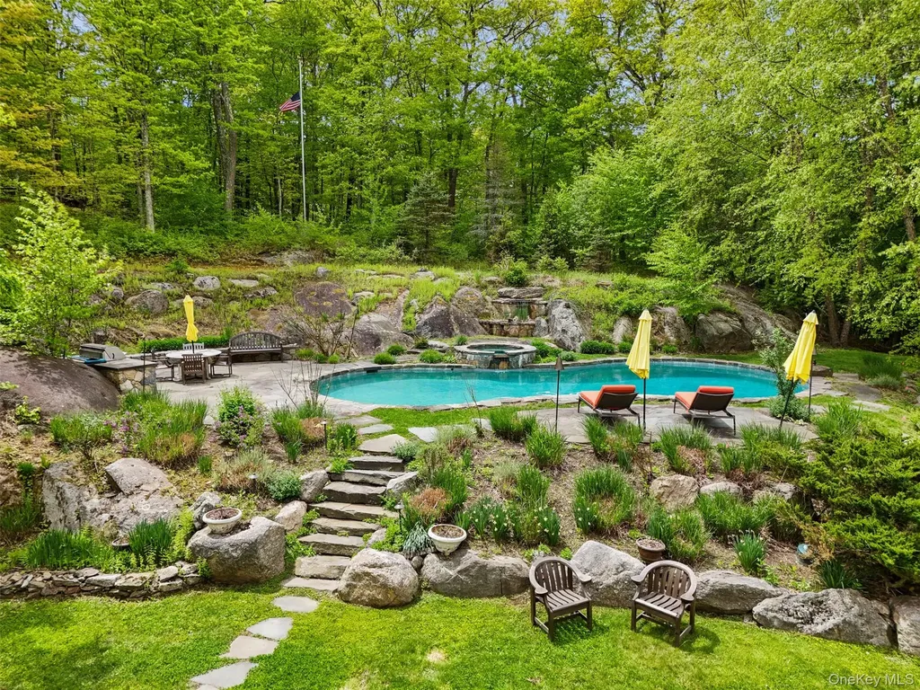 71 Old Stone Hill Road Pound Ridge NY 10576