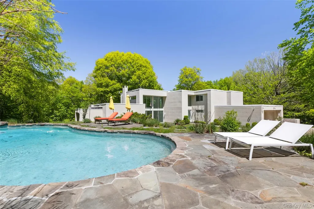 71 Old Stone Hill Road Pound Ridge NY 10576