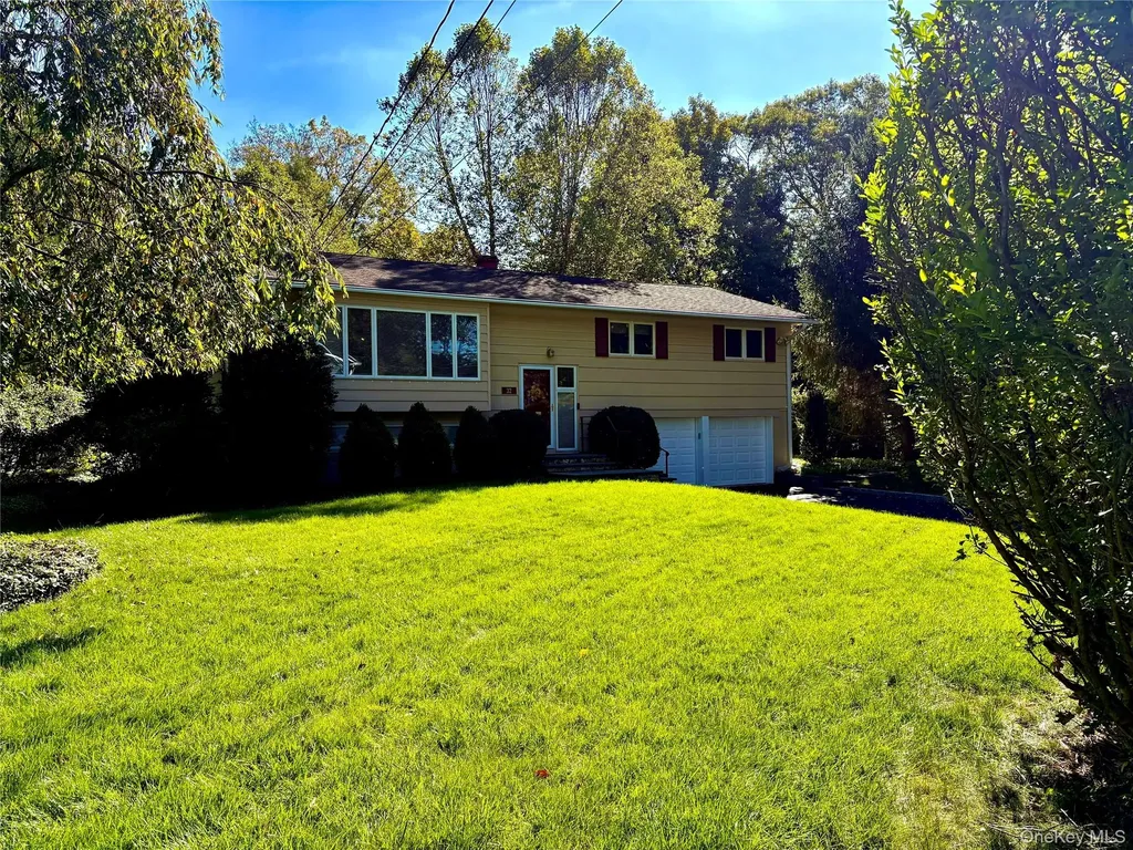 32 Allan Lane Mount Kisco NY 10549