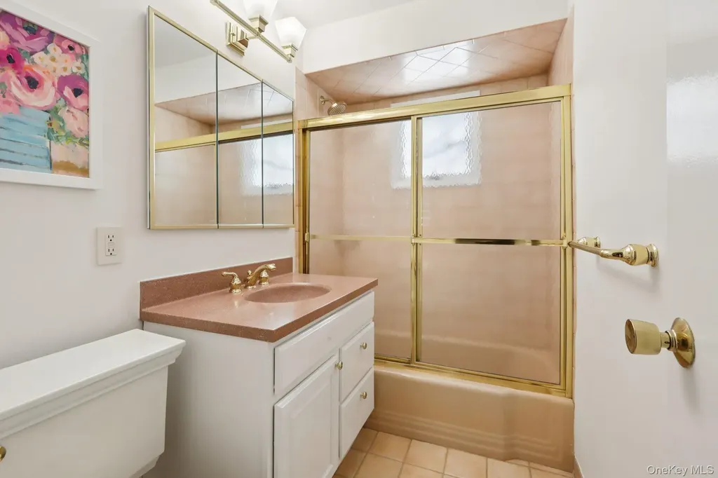 32 Allan Lane Mount Kisco NY 10549