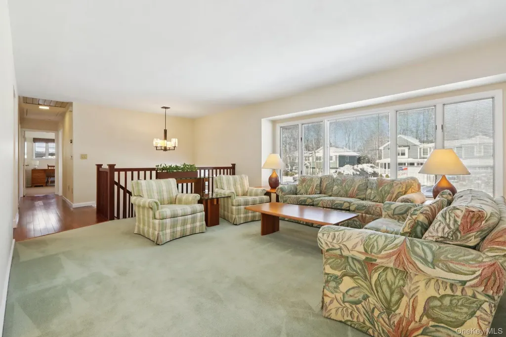 32 Allan Lane Mount Kisco NY 10549