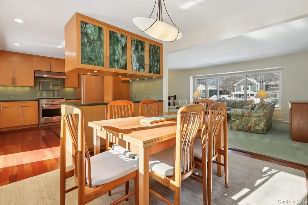 32 Allan Lane Mount Kisco NY 10549