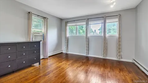 3 Altamont Avenue Sea Cliff NY 11579