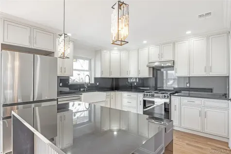 21 Norman Avenue Amityville NY 11701