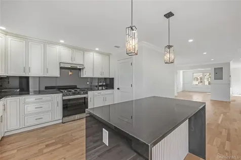 21 Norman Avenue Amityville NY 11701