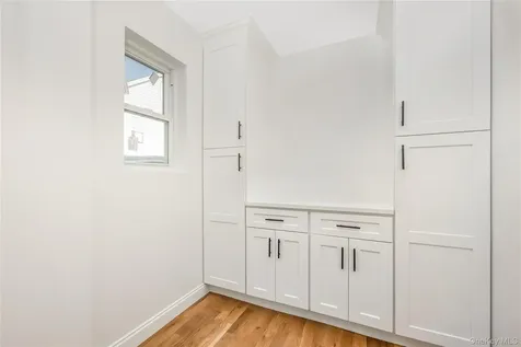 21 Norman Avenue Amityville NY 11701