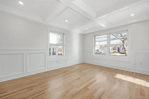 21 Norman Avenue Amityville NY 11701