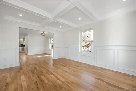 21 Norman Avenue Amityville NY 11701