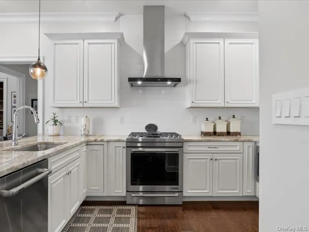 46 Union Avenue Call Listing Agent NY 12866