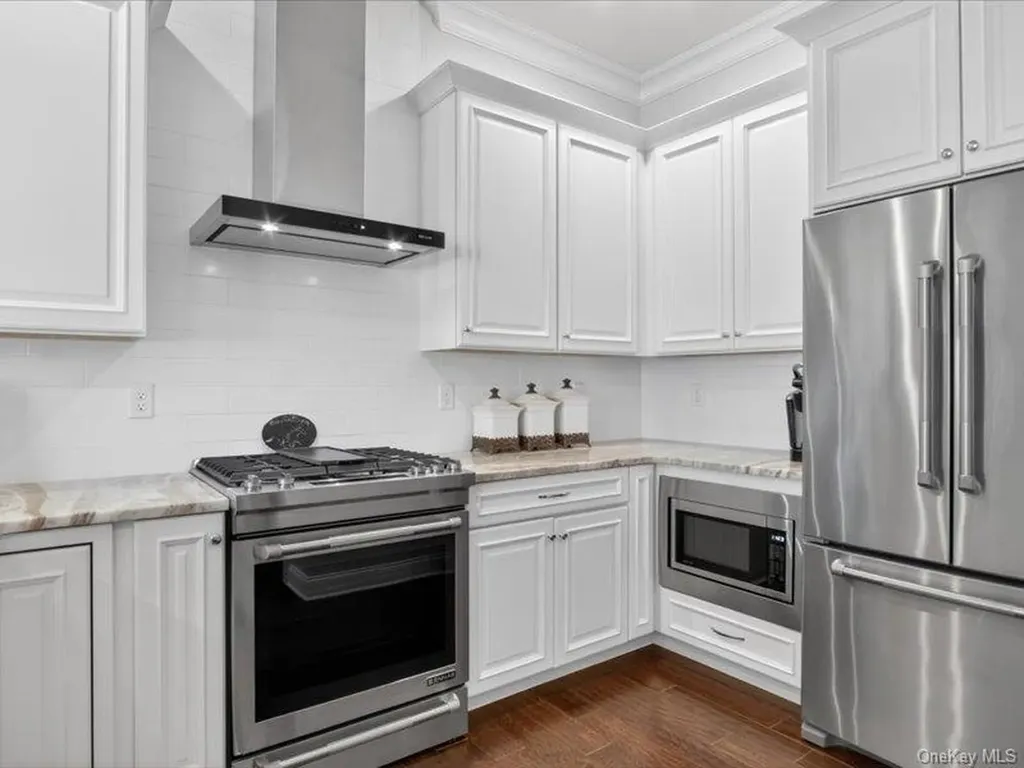 46 Union Avenue Call Listing Agent NY 12866